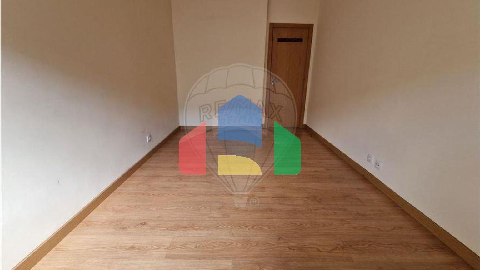 Residential - Condo/Apartment - T2 - Odivelas, Odivelas - PT