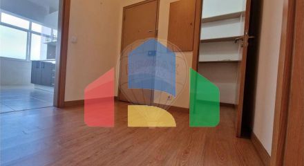 Residential - Condo/Apartment - T2 - Odivelas, Odivelas - PT