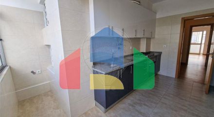 Residential - Condo/Apartment - T2 - Odivelas, Odivelas - PT