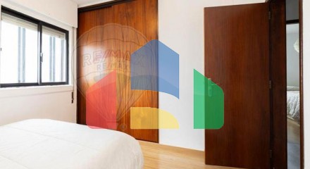 Residential - Condo/Apartment - T3 - Santo António dos Cavaleiros e Frielas, Loures - PT