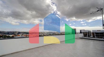 Residential - Condo/Apartment - T3 - Santo António dos Cavaleiros e Frielas, Loures - PT