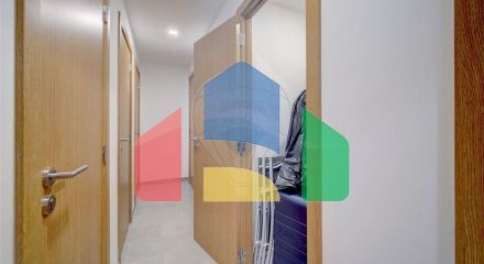 Residential - Condo/Apartment - T3 - Santo António dos Cavaleiros e Frielas, Loures - PT