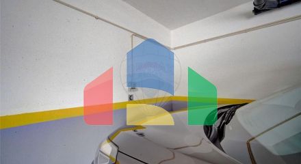 Residential - Condo/Apartment - T3 - Santo António dos Cavaleiros e Frielas, Loures - PT