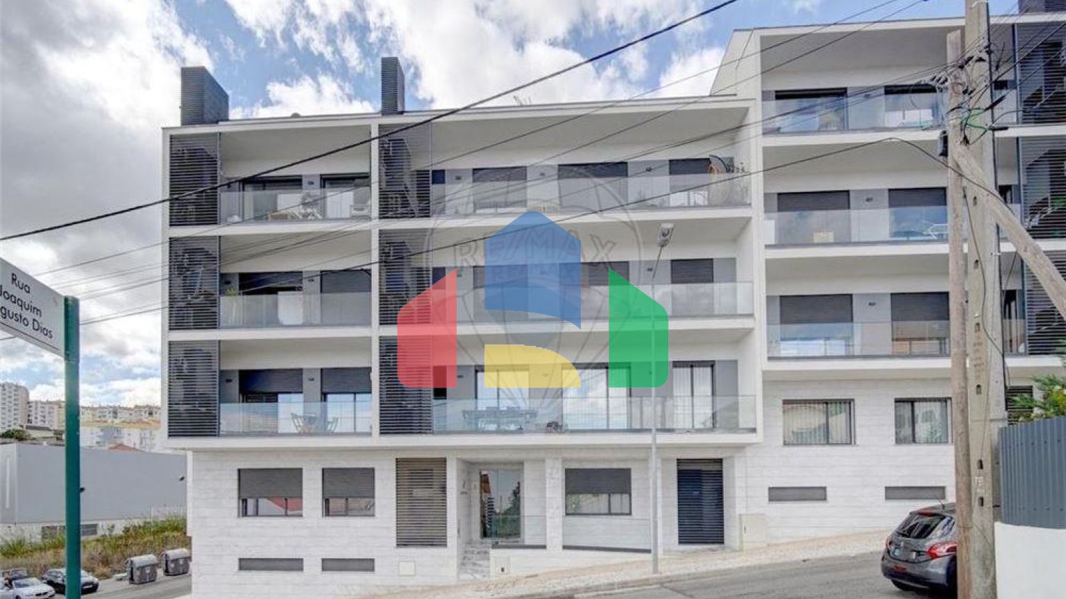 Residential - Condo/Apartment - T3 - Santo António dos Cavaleiros e Frielas, Loures - PT