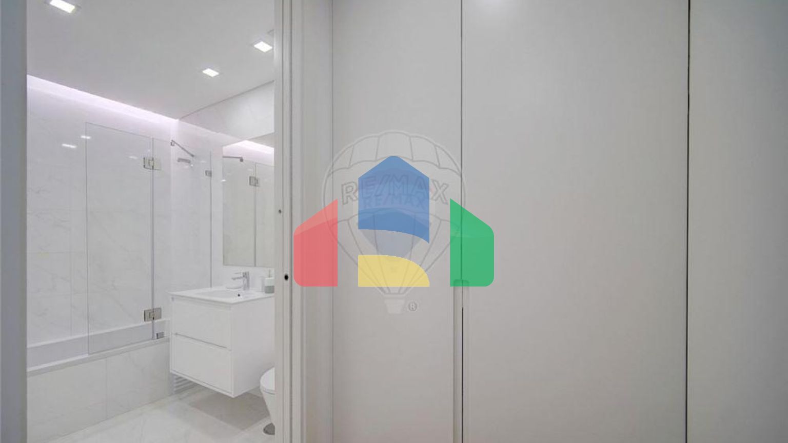 Residential - Condo/Apartment - T3 - Santo António dos Cavaleiros e Frielas, Loures - PT