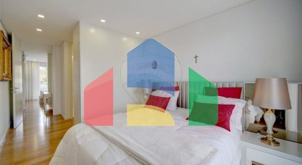 Residential - Condo/Apartment - T3 - Santo António dos Cavaleiros e Frielas, Loures - PT