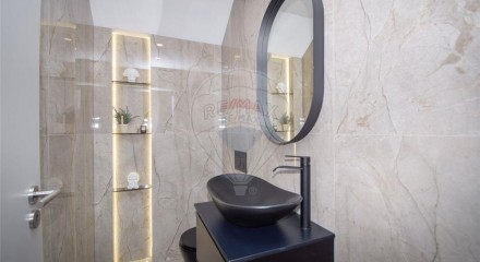 Residential - Single Family Home - T3 - Charneca de Caparica e Sobreda, Almada - PT