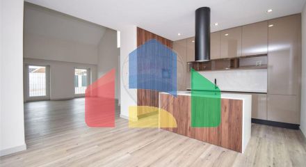 Residential - Single Family Home - T3 - Charneca de Caparica e Sobreda, Almada - PT Residential - Single Family Home - T3 - Charneca de Caparica e Sobreda, Almada - PT