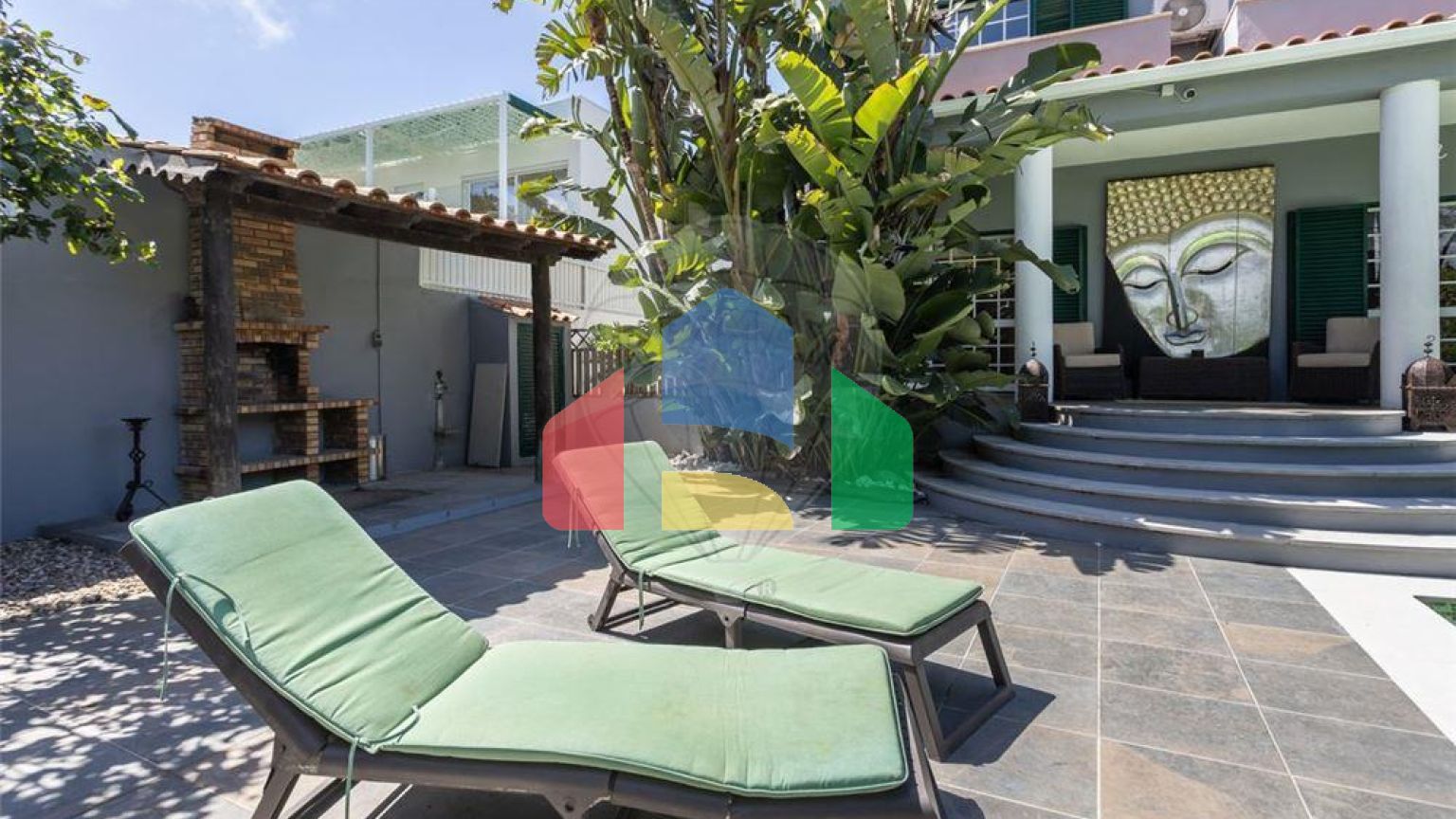 Residential - Single Family Home - T3 - Charneca de Caparica e Sobreda, Almada - PT