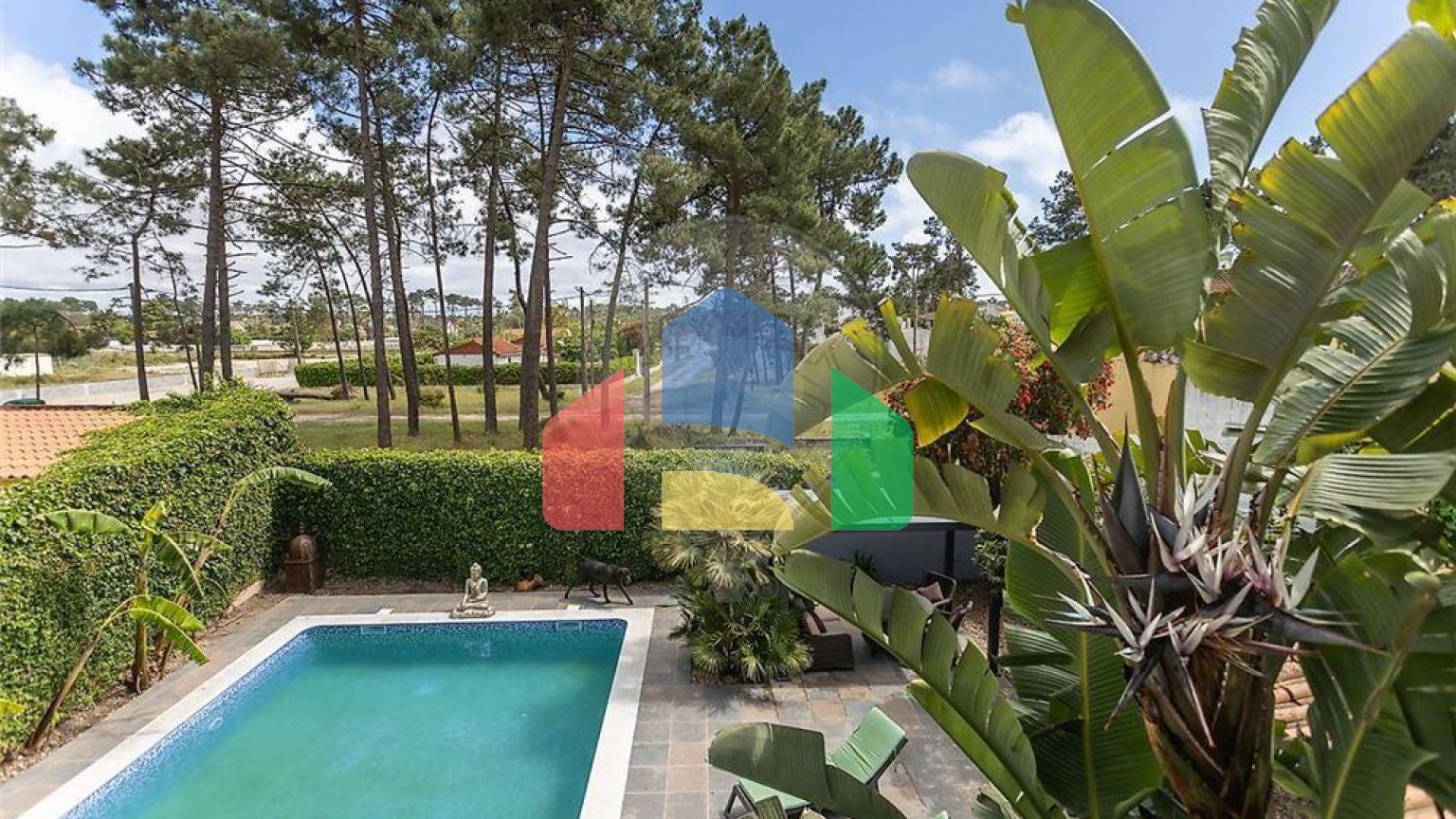 Residential - Single Family Home - T3 - Charneca de Caparica e Sobreda, Almada - PT