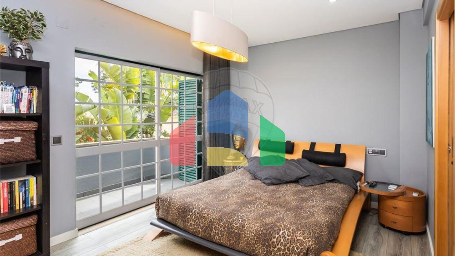 Residential - Single Family Home - T3 - Charneca de Caparica e Sobreda, Almada - PT