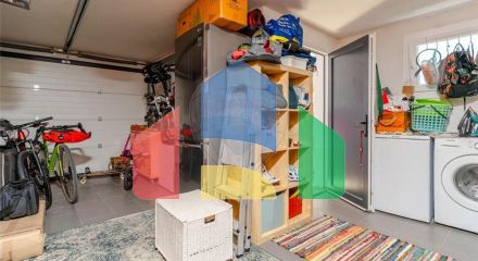 Residential - Single Family Home - T3 - Charneca de Caparica e Sobreda, Almada - PT