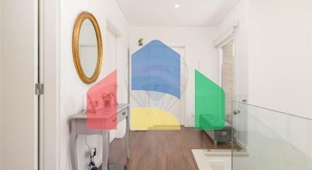 Residential - Single Family Home - T3 - Charneca de Caparica e Sobreda, Almada - PT