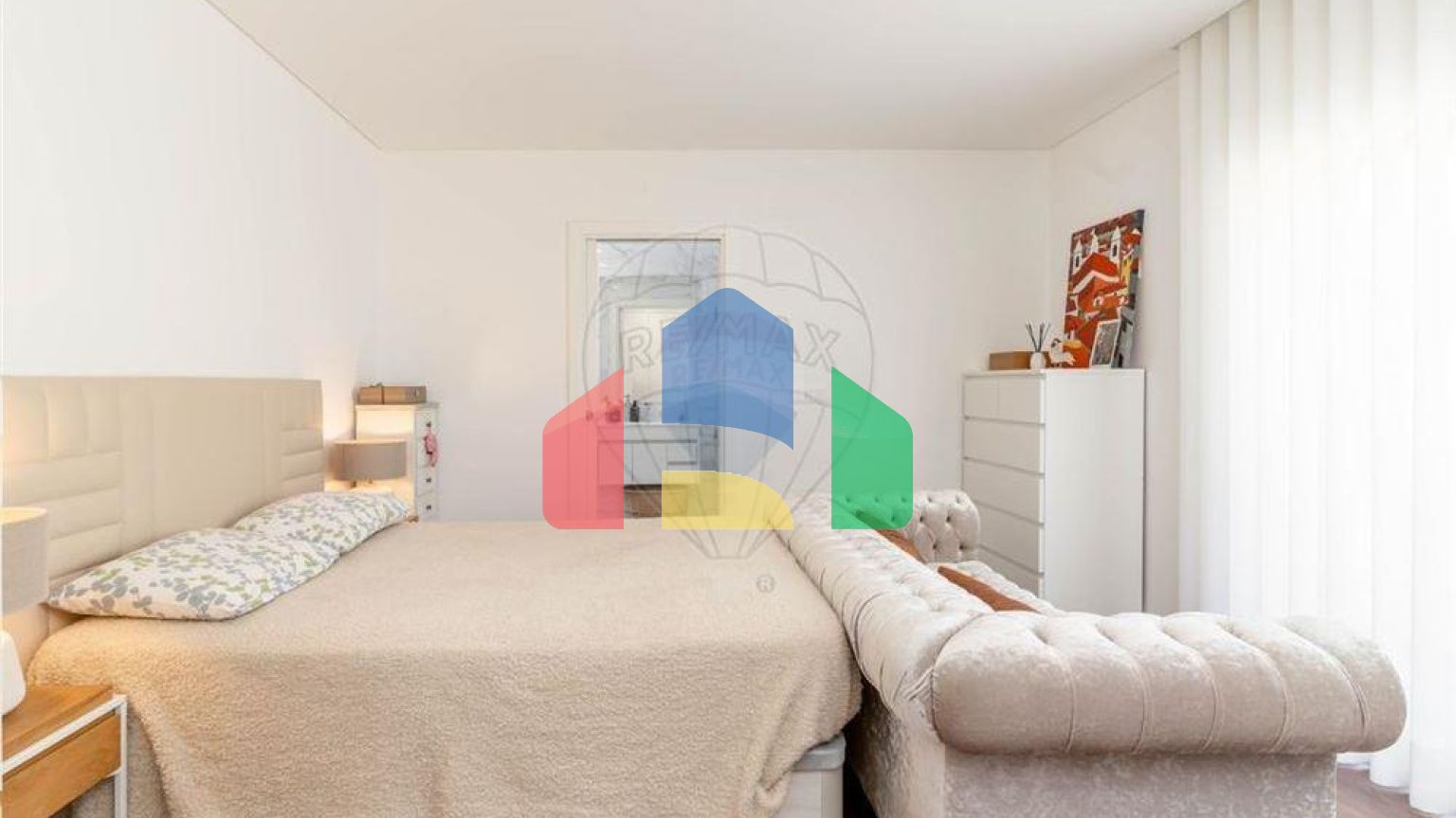 Residential - Single Family Home - T3 - Charneca de Caparica e Sobreda, Almada - PT