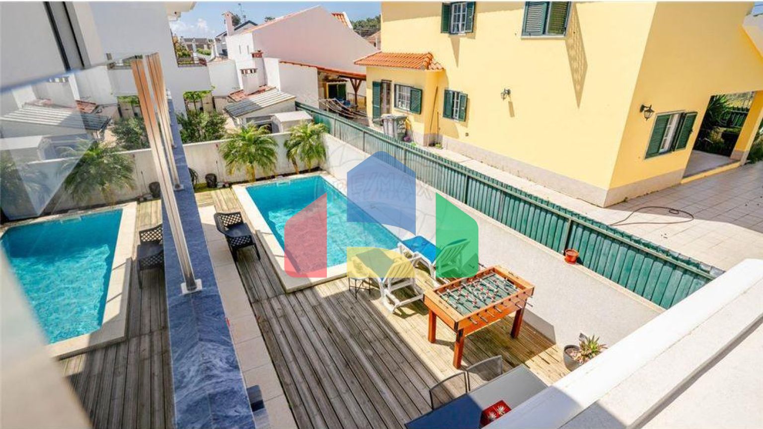 Residential - Single Family Home - T3 - Charneca de Caparica e Sobreda, Almada - PT