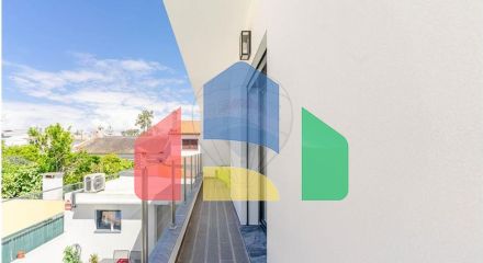 Residential - Single Family Home - T3 - Charneca de Caparica e Sobreda, Almada - PT