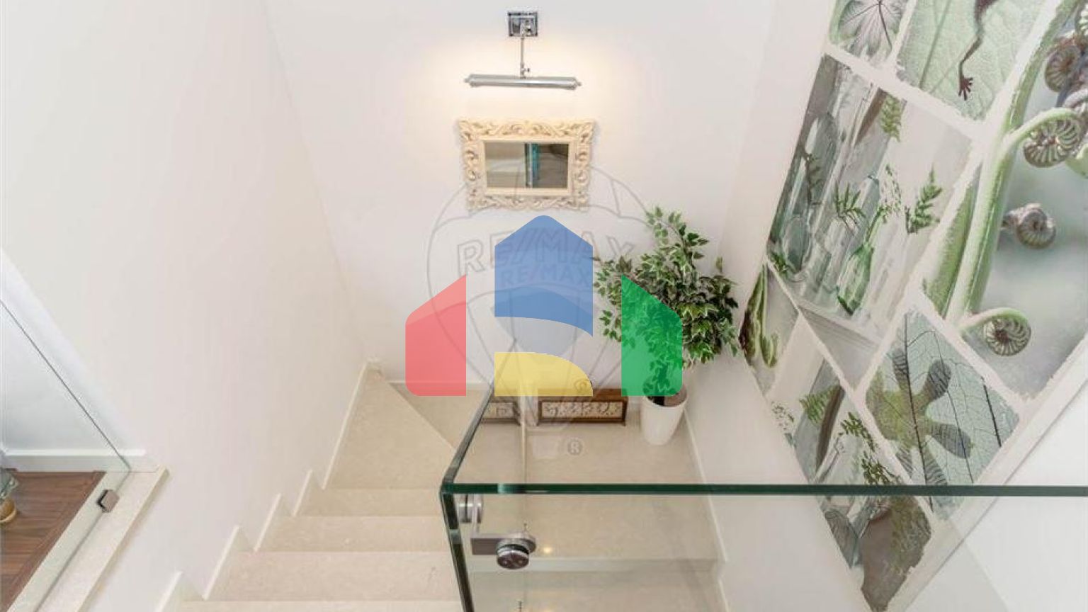 Residential - Single Family Home - T3 - Charneca de Caparica e Sobreda, Almada - PT