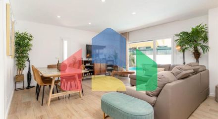 Residential - Single Family Home - T3 - Charneca de Caparica e Sobreda, Almada - PT