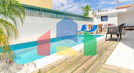 Residential - Single Family Home - T3 - Charneca de Caparica e Sobreda, Almada - PT