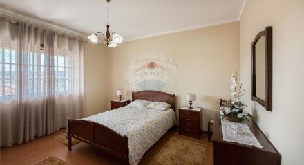 Residential - Single Family Home - T3 - Souselas e Botão, Coimbra - PT