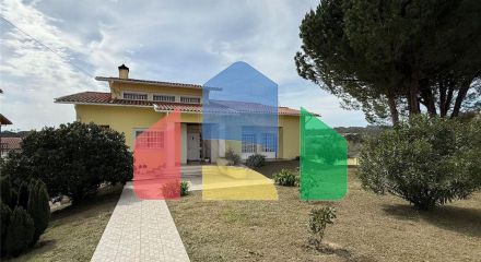 Residential - Single Family Home - T3 - Souselas e Botão, Coimbra - PT