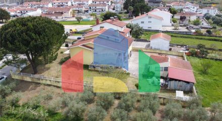 Residential - Single Family Home - T3 - Souselas e Botão, Coimbra - PT