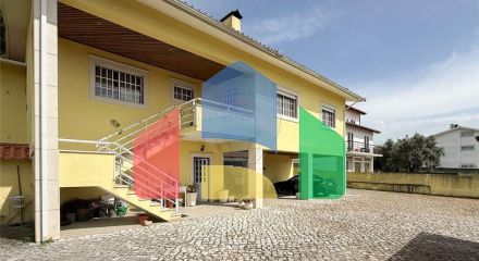 Residential - Single Family Home - T3 - Souselas e Botão, Coimbra - PT