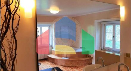 Commercial - Hotel - T12 - Cerdeira e Moura da Serra, Arganil - PT