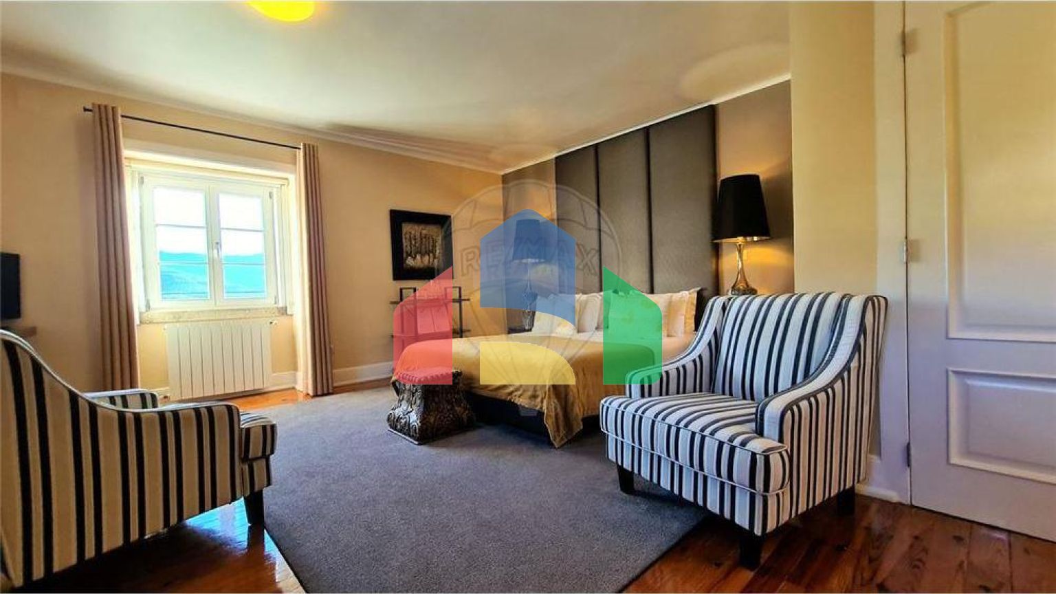 Commercial - Hotel - T12 - Cerdeira e Moura da Serra, Arganil - PT