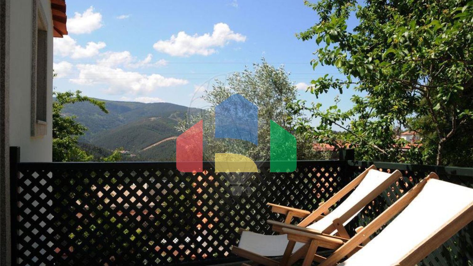 Commercial - Hotel - T12 - Cerdeira e Moura da Serra, Arganil - PT