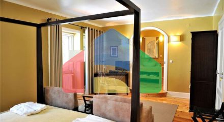 Commercial - Hotel - T12 - Cerdeira e Moura da Serra, Arganil - PT