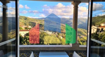 Commercial - Hotel - T12 - Cerdeira e Moura da Serra, Arganil - PT