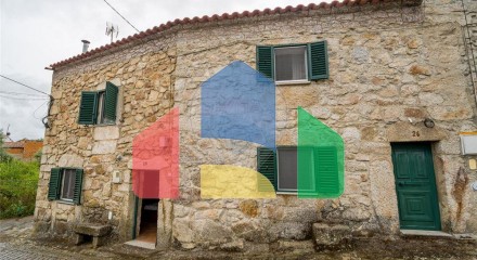 Residential - Single Family Home - T4 - Monfortinho e Salvaterra do Extremo, Idanha-a-Nova - PT