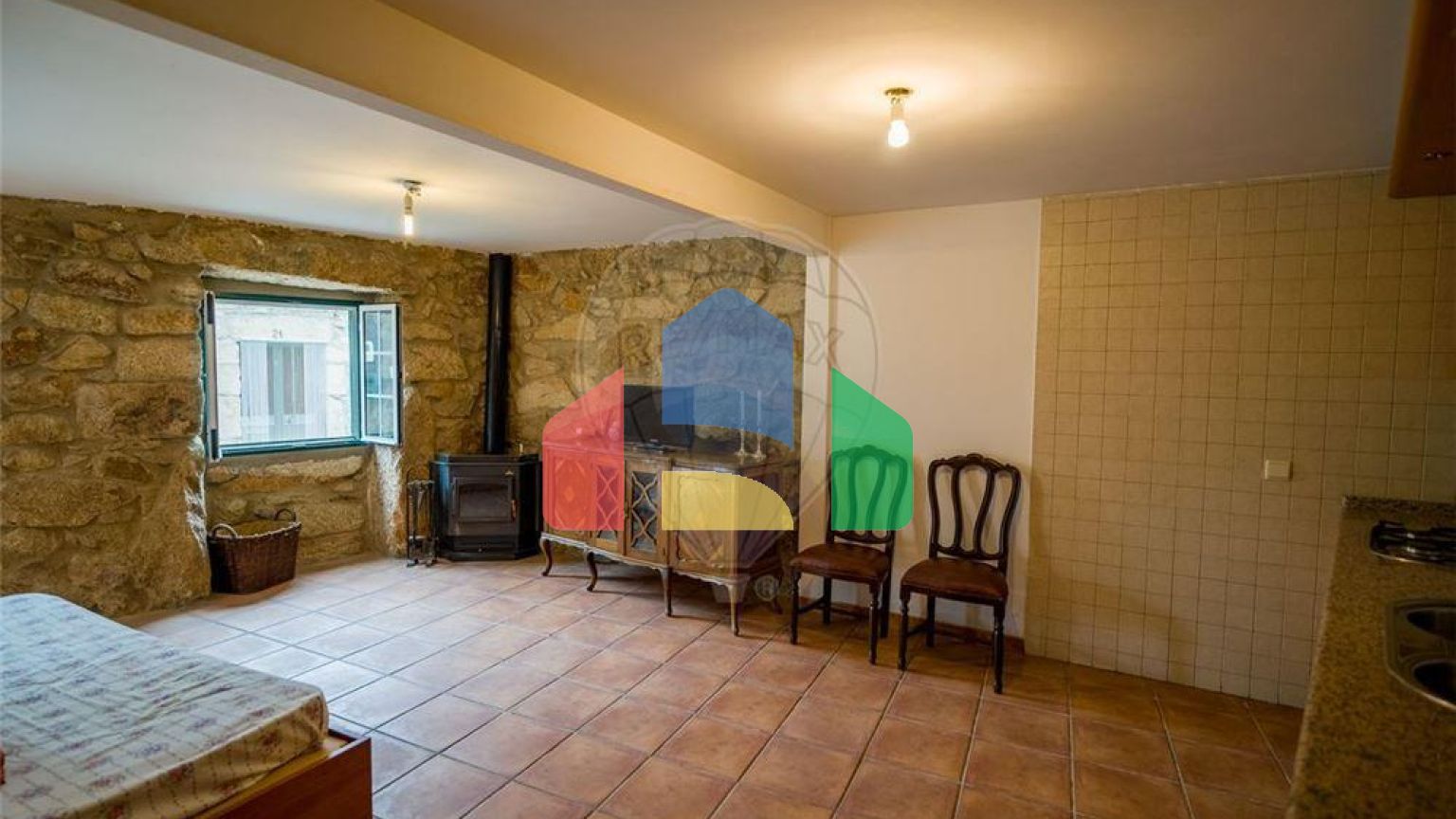 Residential - Single Family Home - T4 - Monfortinho e Salvaterra do Extremo, Idanha-a-Nova - PT