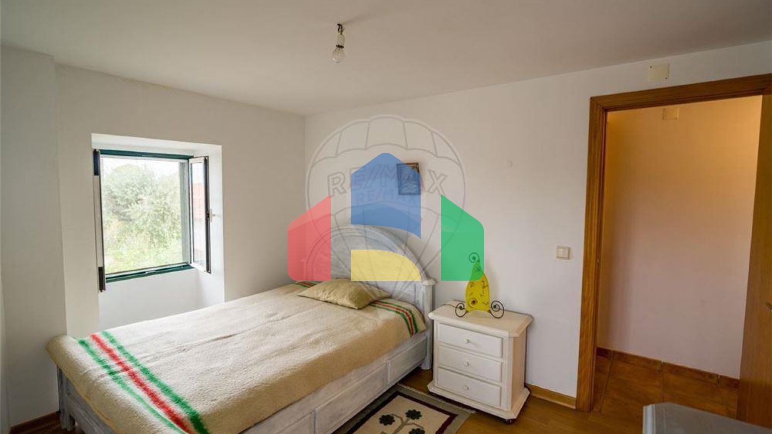 Residential - Single Family Home - T4 - Monfortinho e Salvaterra do Extremo, Idanha-a-Nova - PT