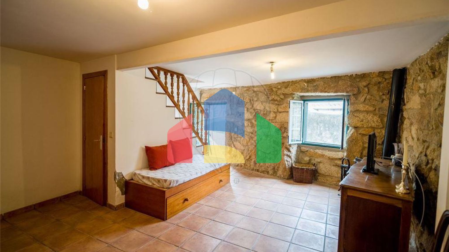 Residential - Single Family Home - T4 - Monfortinho e Salvaterra do Extremo, Idanha-a-Nova - PT