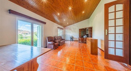 Residential - Single Family Home - T3 - Santiago de Besteiros, Tondela - PT