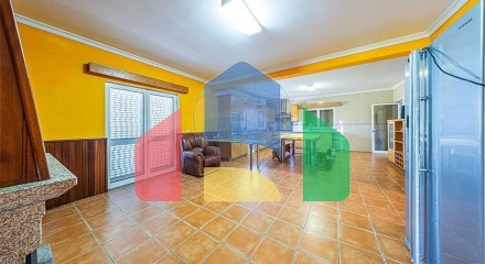 Residential - Single Family Home - T3 - Santiago de Besteiros, Tondela - PT