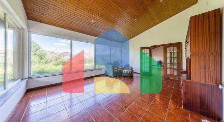 Residential - Single Family Home - T3 - Santiago de Besteiros, Tondela - PT
