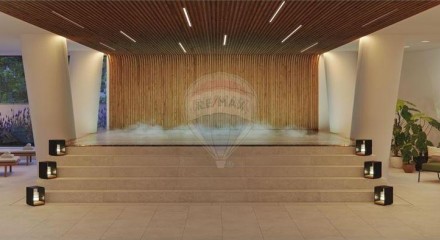 Residential - Condo/Apartment - T3 - Lumiar, Lisbon - PT