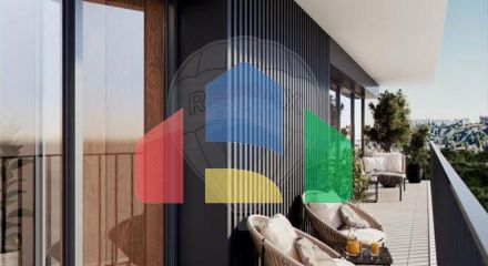 Residential - Condo/Apartment - T4 - Lumiar, Lisbon - PT