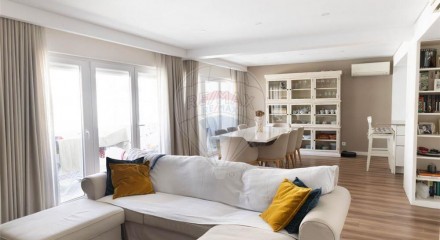 Residential - Condo/Apartment - T3 - Lumiar, Lisbon - PT
