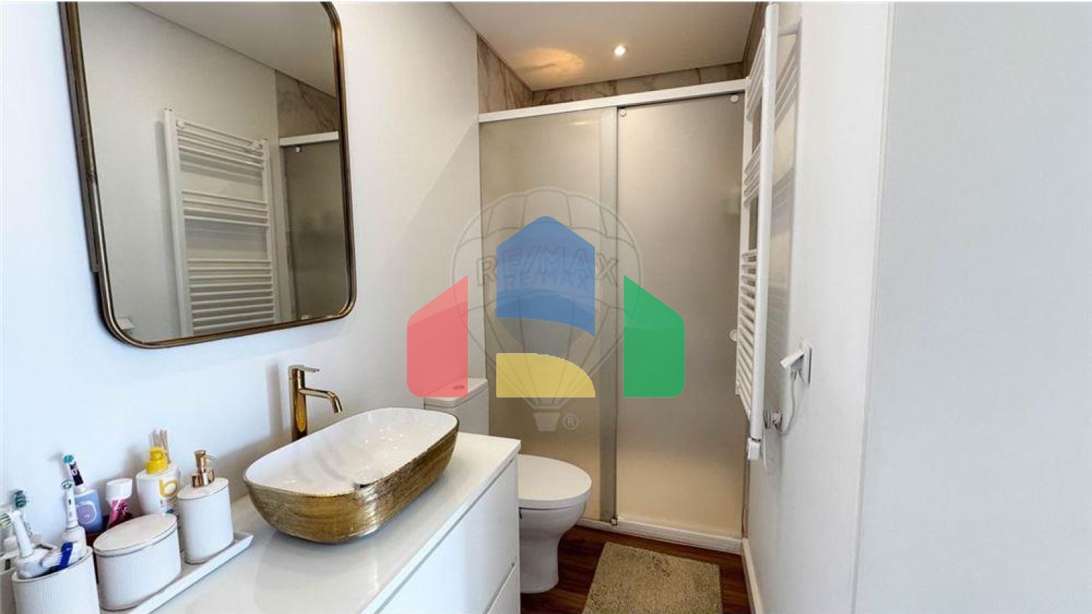 Residential - Condo/Apartment - T3 - Lumiar, Lisbon - PT