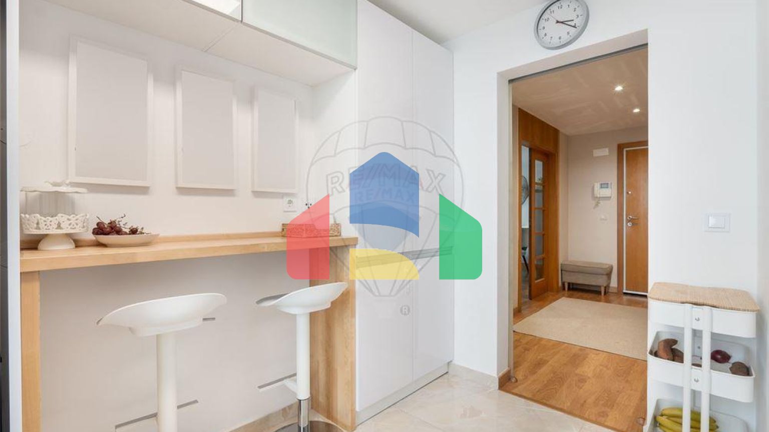 Residential - Condo/Apartment - T3 - Lumiar, Lisbon - PT