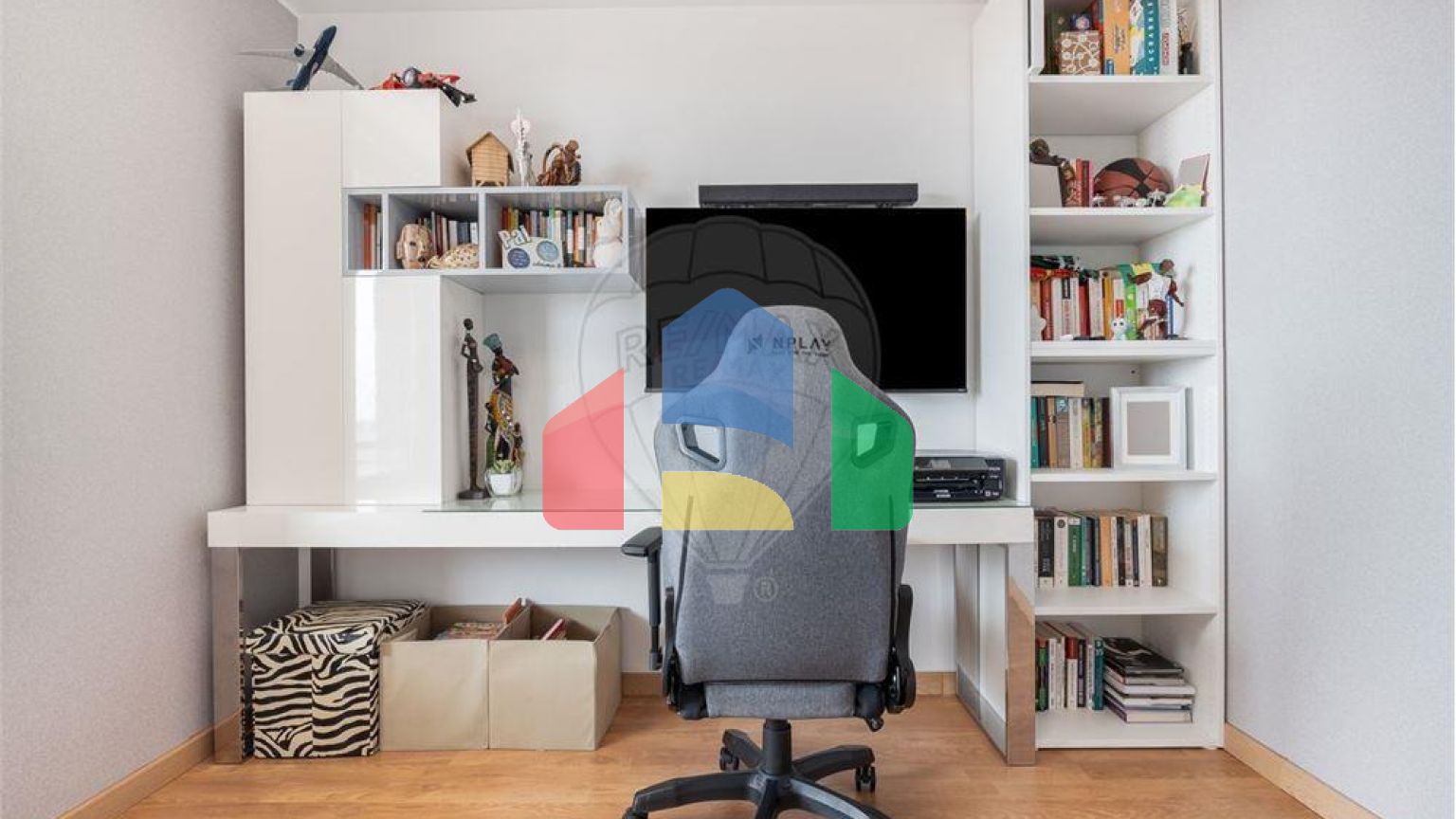 Residential - Condo/Apartment - T3 - Lumiar, Lisbon - PT