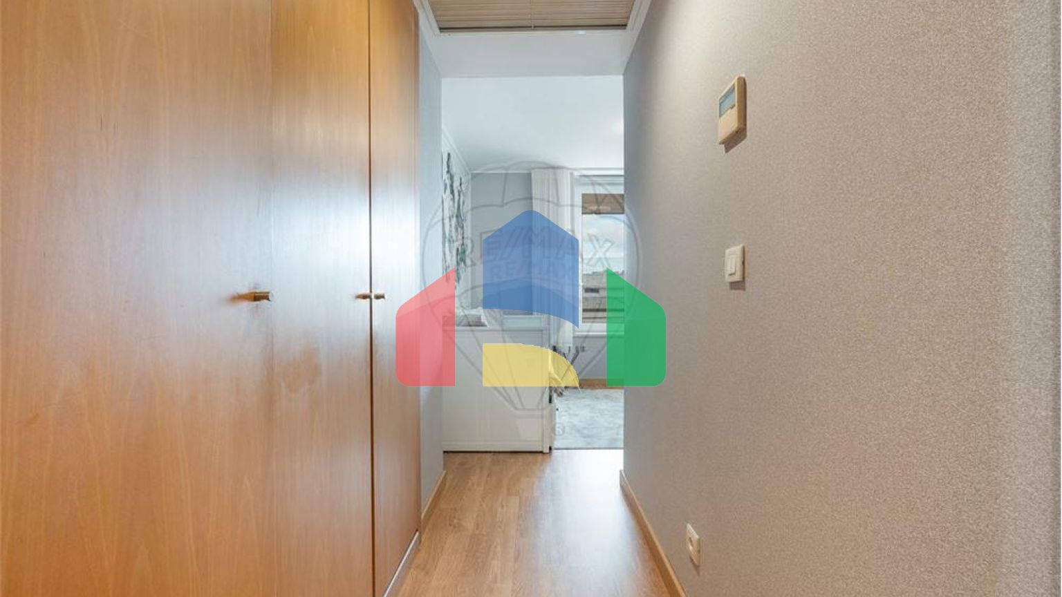 Residential - Condo/Apartment - T3 - Lumiar, Lisbon - PT