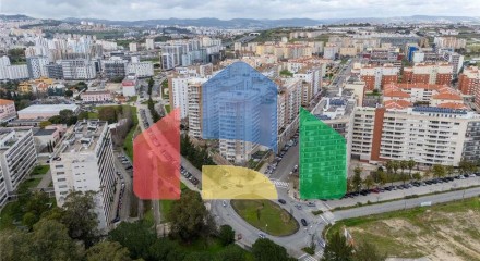 Residential - Condo/Apartment - T3 - Lumiar, Lisbon - PT