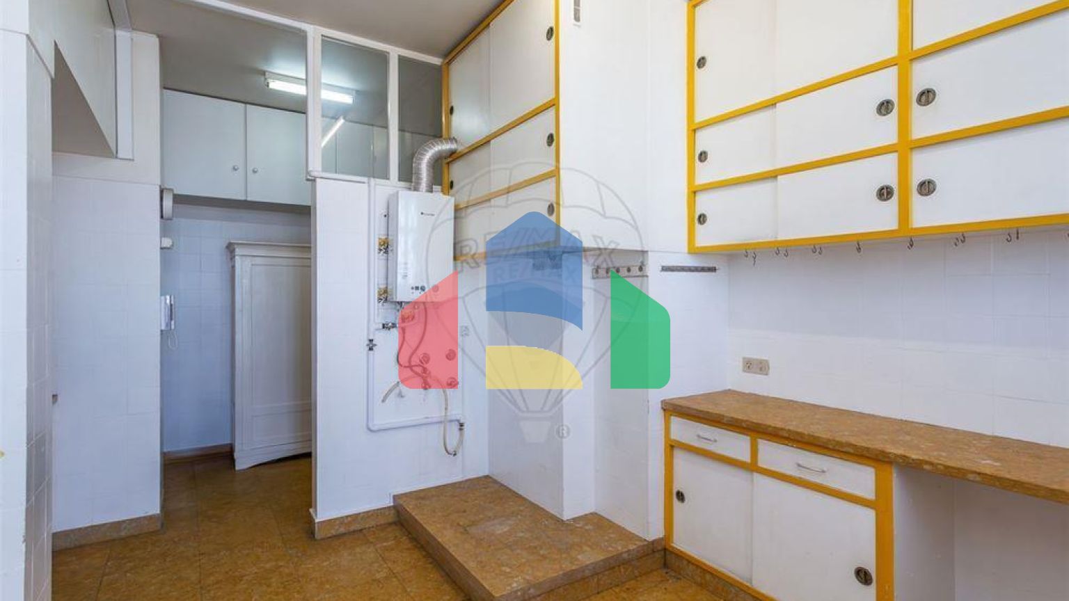 Residential - Condo/Apartment - T4 - Lumiar, Lisbon - PT