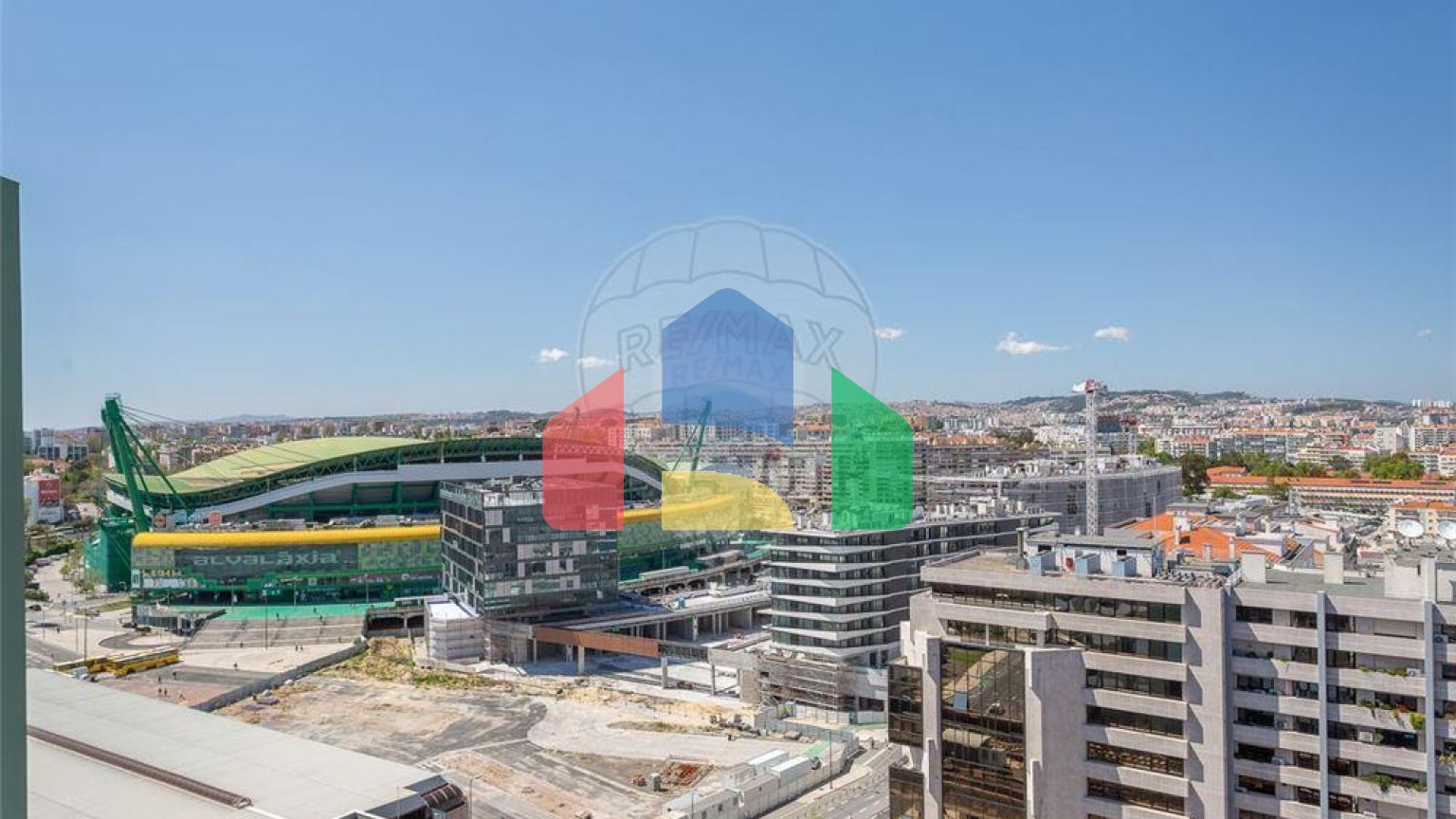 Residential - Condo/Apartment - T4 - Lumiar, Lisbon - PT