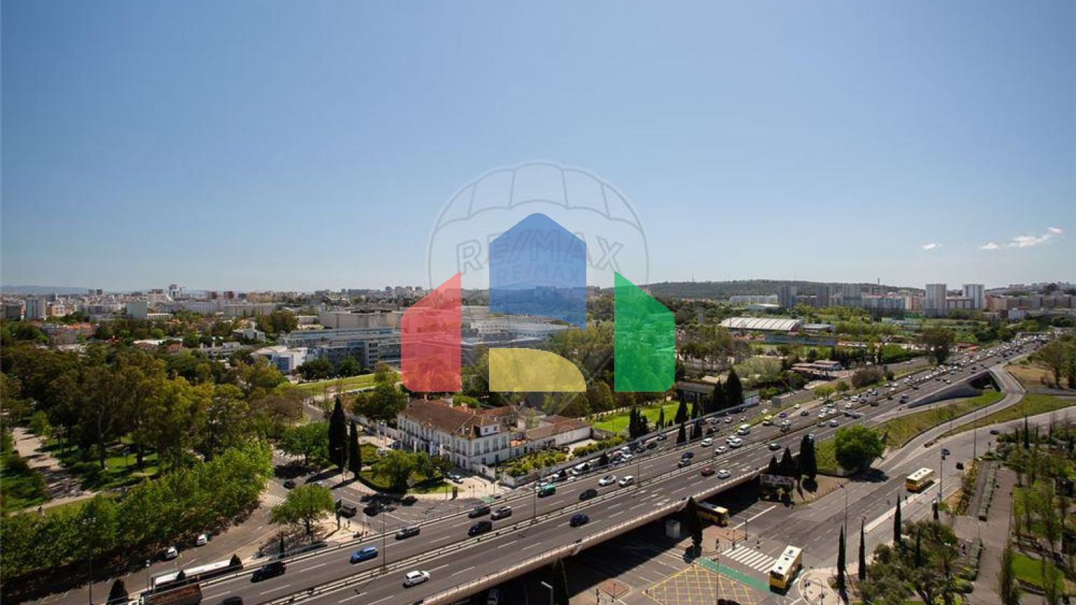 Residential - Condo/Apartment - T4 - Lumiar, Lisbon - PT